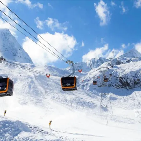 In Neustift Near Stubai Glacier Нойштифт-им-Штубайталь