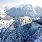 In Neustift Near Stubai Glacier Нойштифт-им-Штубайталь