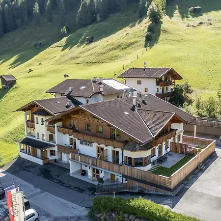 Апартаменты In Neustift Near Stubai Glacier